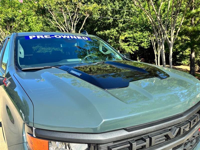 Chevrolet Silverado 1500 Trail Boss Custom Crew Cab 4WD 2026