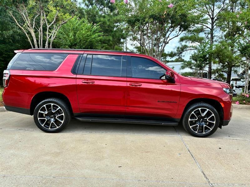Chevrolet Suburban RST 2022