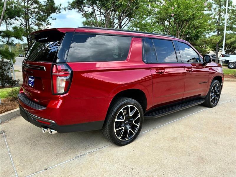 Chevrolet Suburban RST 2022