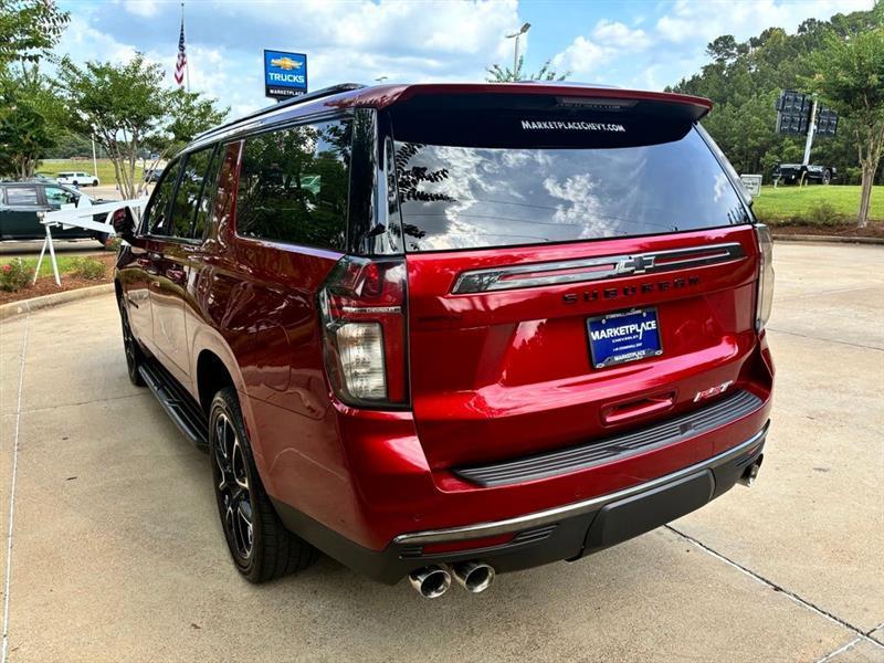 Chevrolet Suburban RST 2022