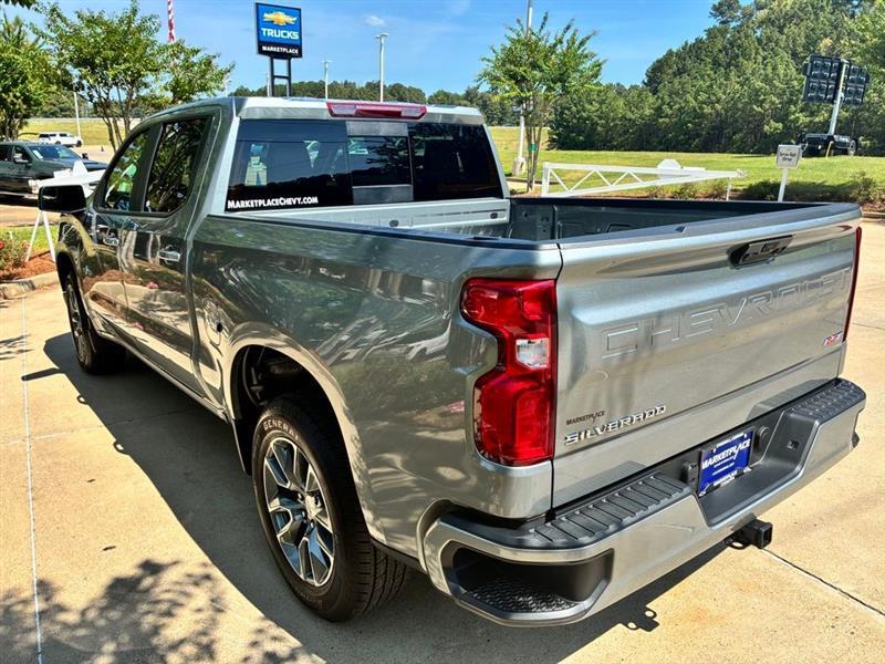 Chevrolet Silverado 1500 RST Crew Cab 2WD 2026