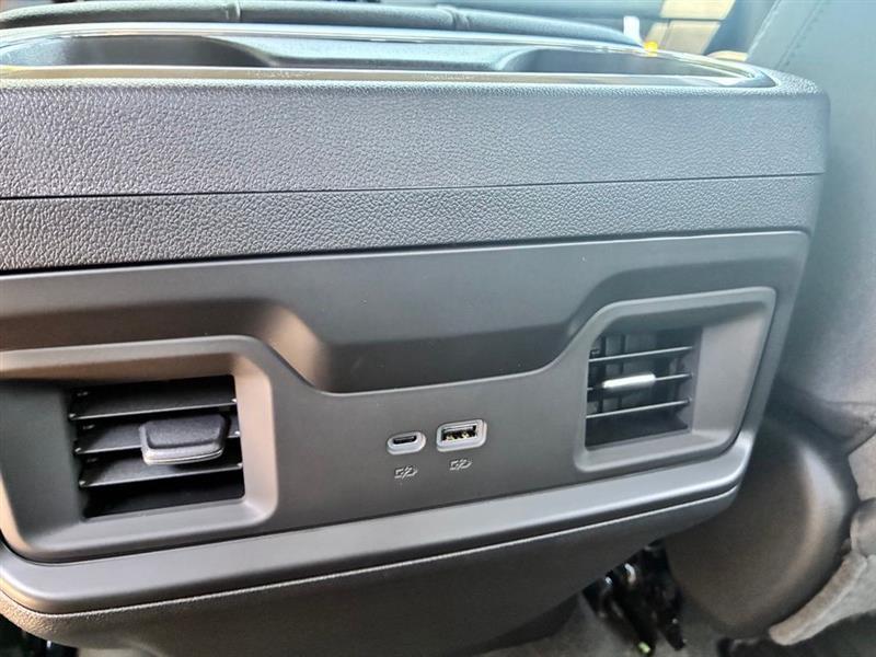 Chevrolet Silverado 1500 RST Crew Cab 2WD 2026