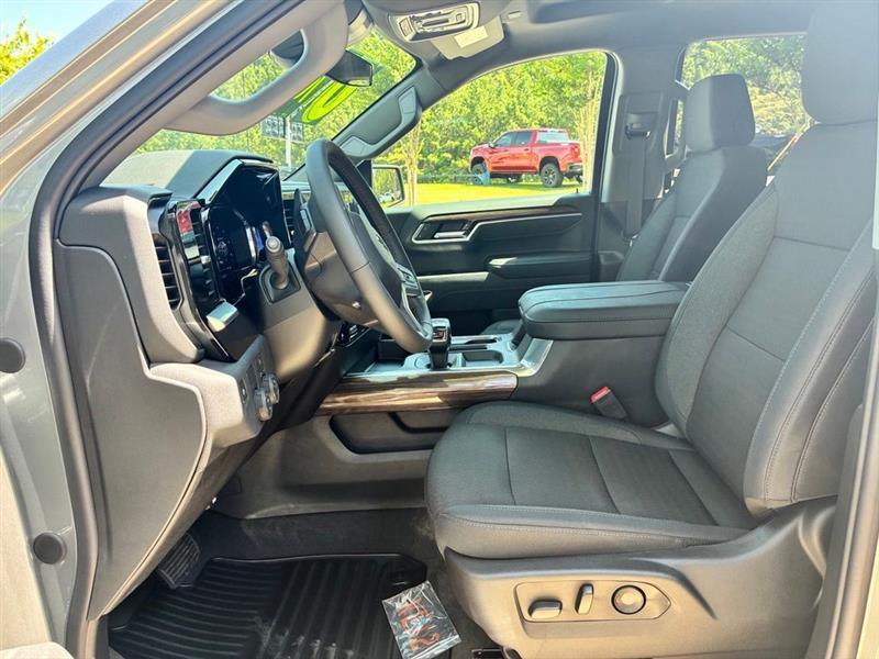 Chevrolet Silverado 1500 RST Crew Cab 2WD 2026