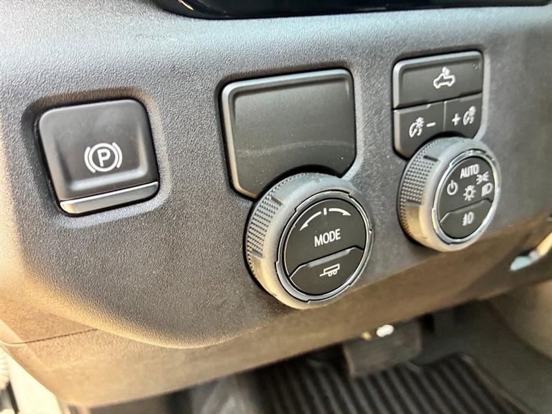 Chevrolet Silverado 1500 RST Crew Cab 2WD 2026