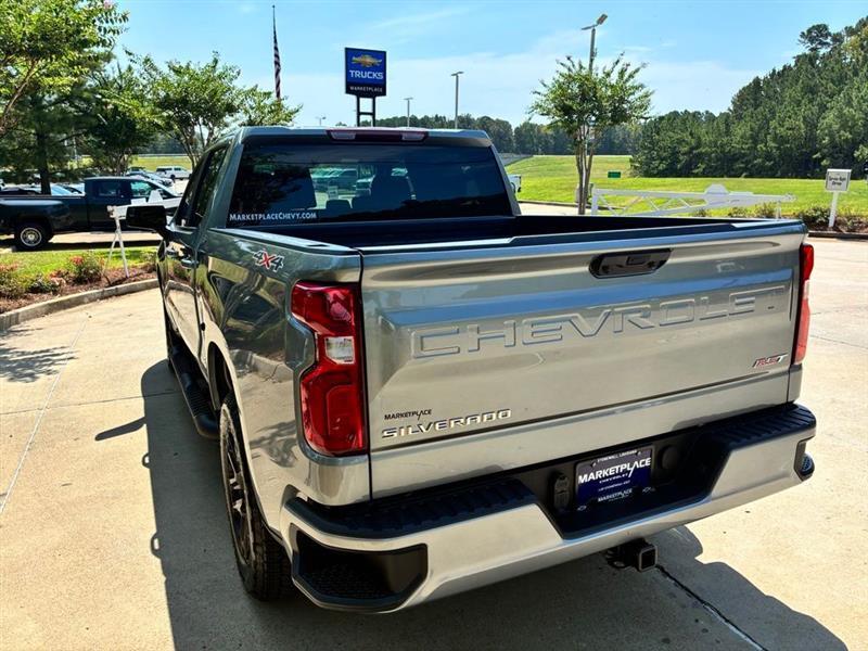 Chevrolet Silverado 1500 RST Select Package Crew Cab 4WD 2026