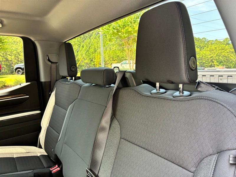 Chevrolet Silverado 1500 RST Select Package Crew Cab 4WD 2026