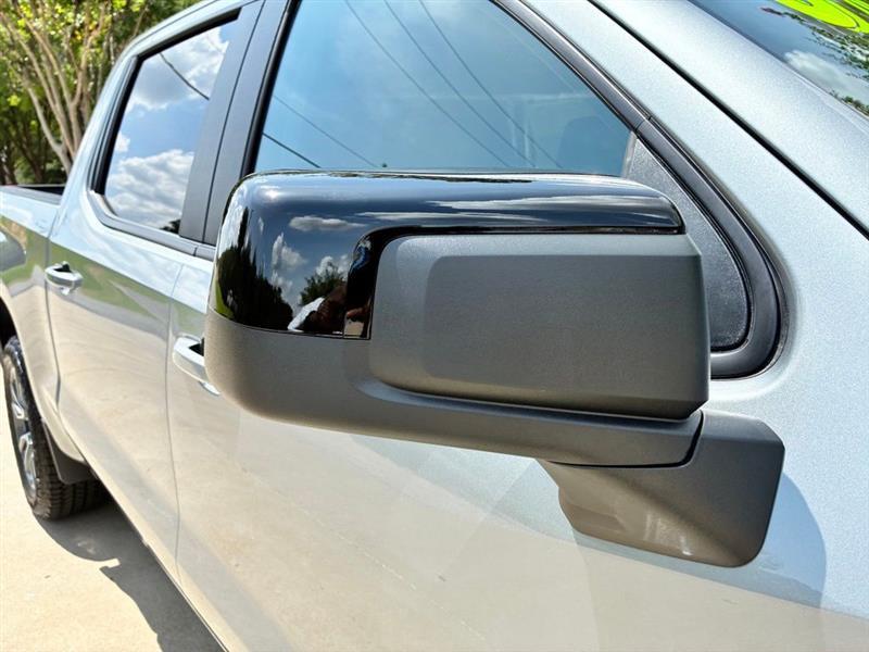 Chevrolet Silverado 1500 RST Crew Cab 4WD 2026