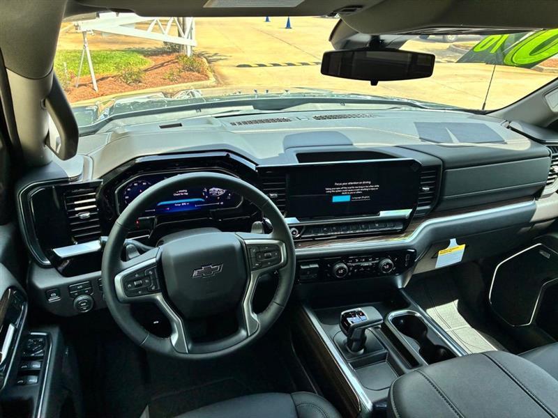 Chevrolet Silverado 1500 RST Crew Cab 4WD 2026