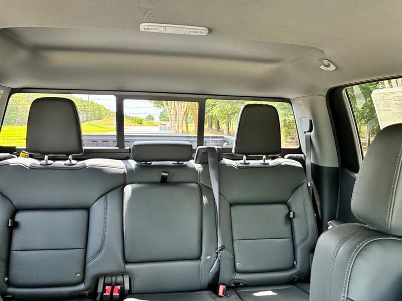 Chevrolet Silverado 1500 RST Crew Cab 4WD 2026