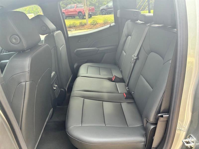 Chevrolet Colorado Work Truck Crew Cab 4WD 2026