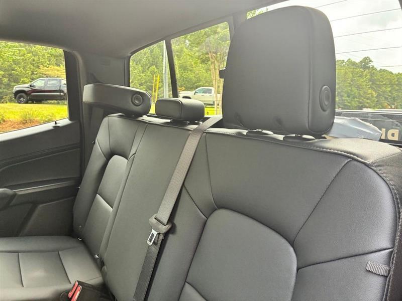 Chevrolet Colorado Work Truck Crew Cab 4WD 2026