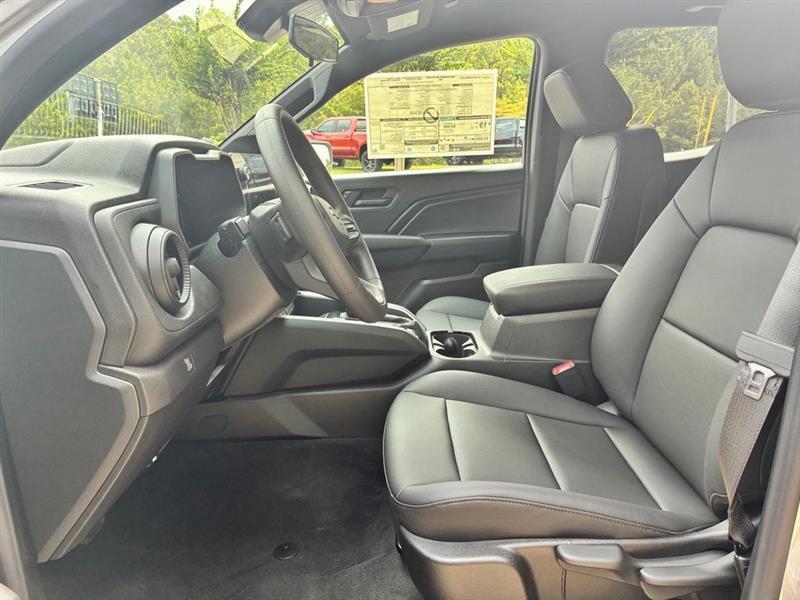 Chevrolet Colorado Work Truck Crew Cab 4WD 2026