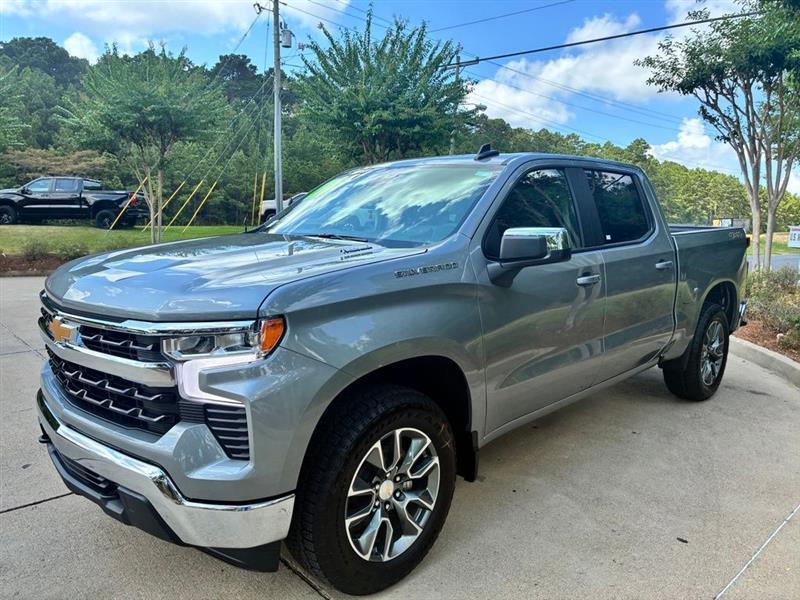 Chevrolet Silverado 1500 LT-L Crew Cab 4WD 2026