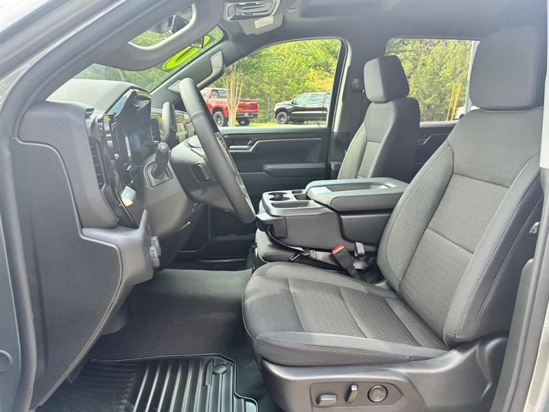Chevrolet Silverado 1500 LT-L Crew Cab 4WD 2026