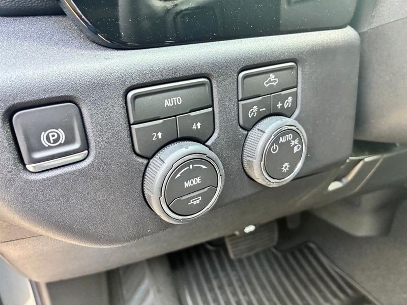 Chevrolet Silverado 1500 LT-L Crew Cab 4WD 2026