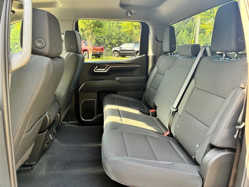 Chevrolet Silverado 1500 RST Select Package Crew Cab 4WD 2026