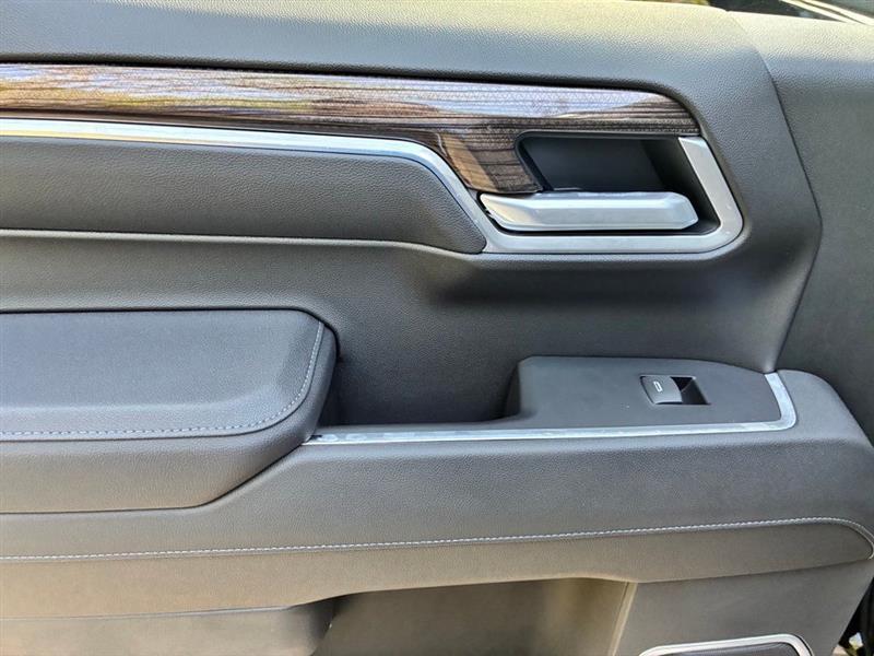 Chevrolet Silverado 1500 RST Select Package Crew Cab 4WD 2026