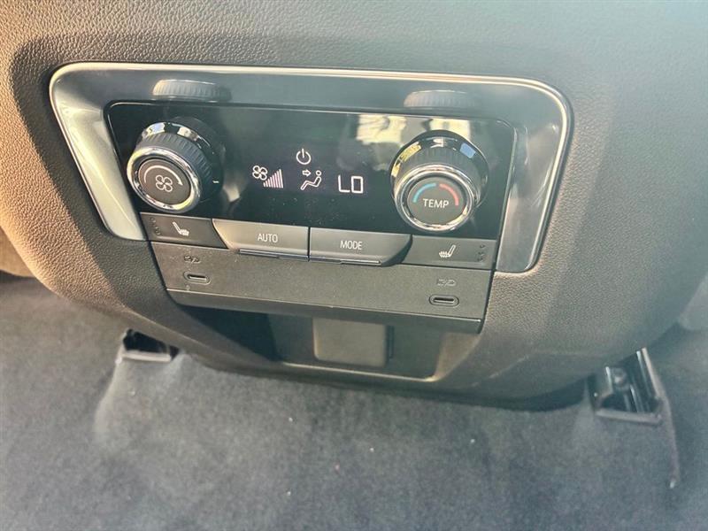 Chevrolet Tahoe RST 4WD 2026