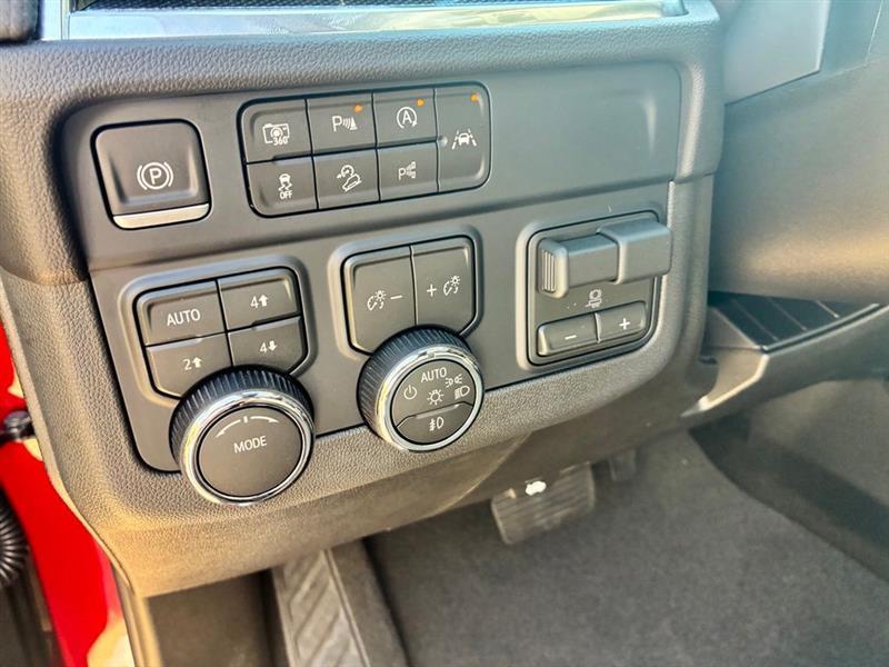 Chevrolet Tahoe RST 4WD 2026