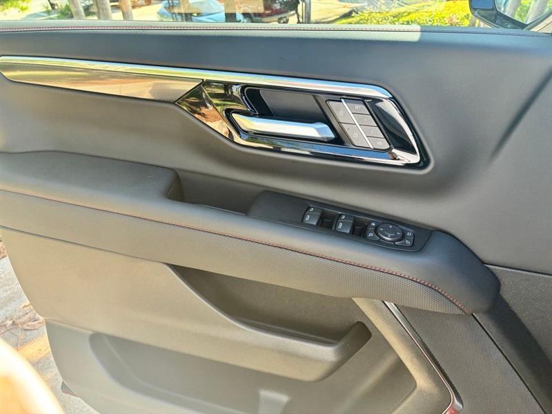 Chevrolet Tahoe RST 4WD 2026