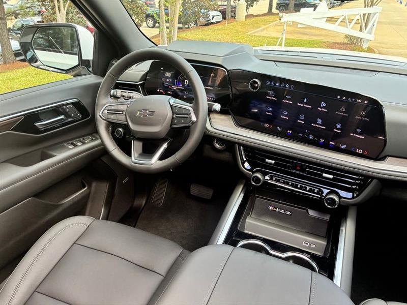 Chevrolet Suburban Z71 2026