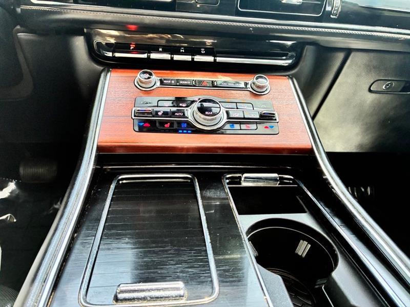 Lincoln Aviator Reserve AWD 2020