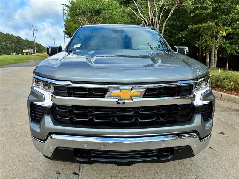 Chevrolet Silverado 1500 LT Crew Cab 4WD 2026