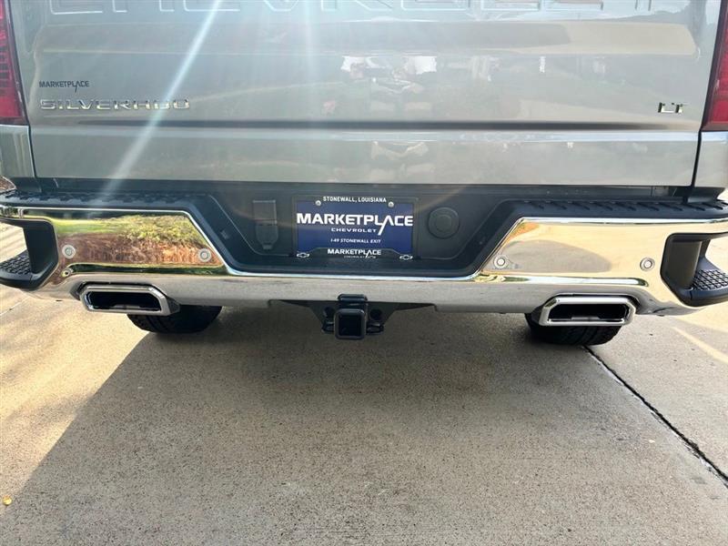 Chevrolet Silverado 1500 LT Crew Cab 4WD 2026