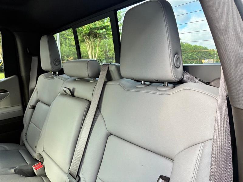 Chevrolet Silverado 1500 LT Crew Cab 4WD 2026