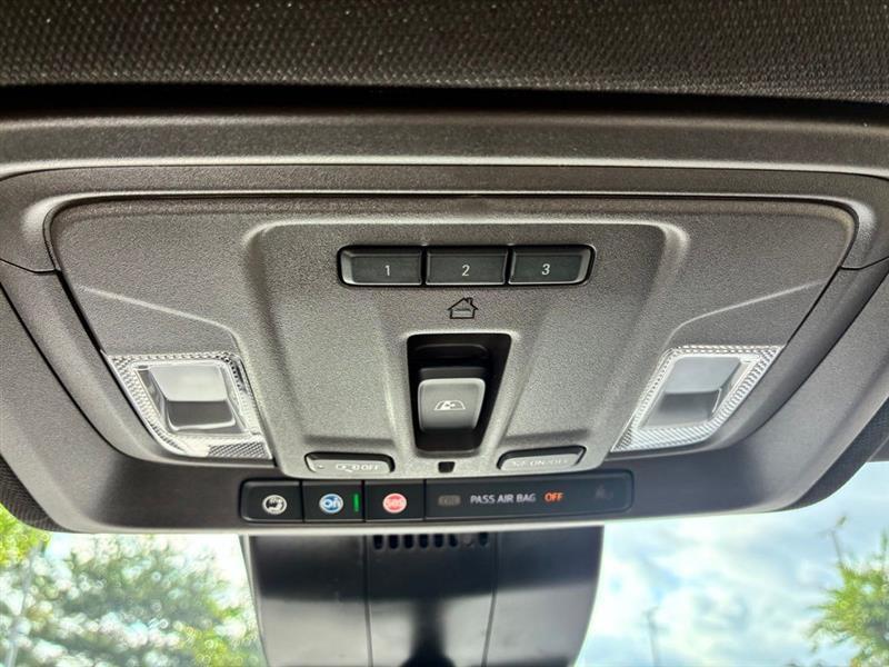 Chevrolet Silverado 1500 LT Crew Cab 4WD 2026