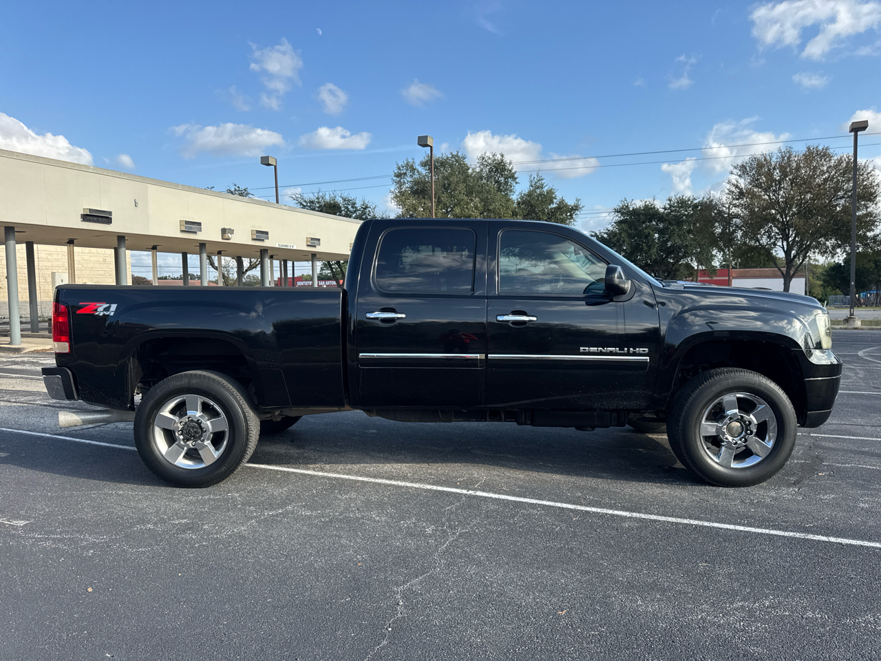 2014 Gmc Sierra Denali photo 3