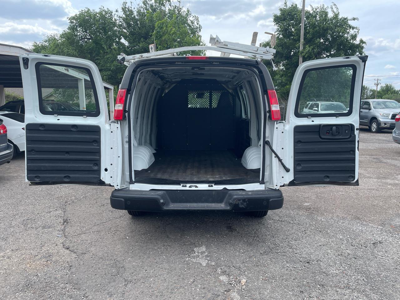 Chevrolet Express 2500 Cargo 2021
