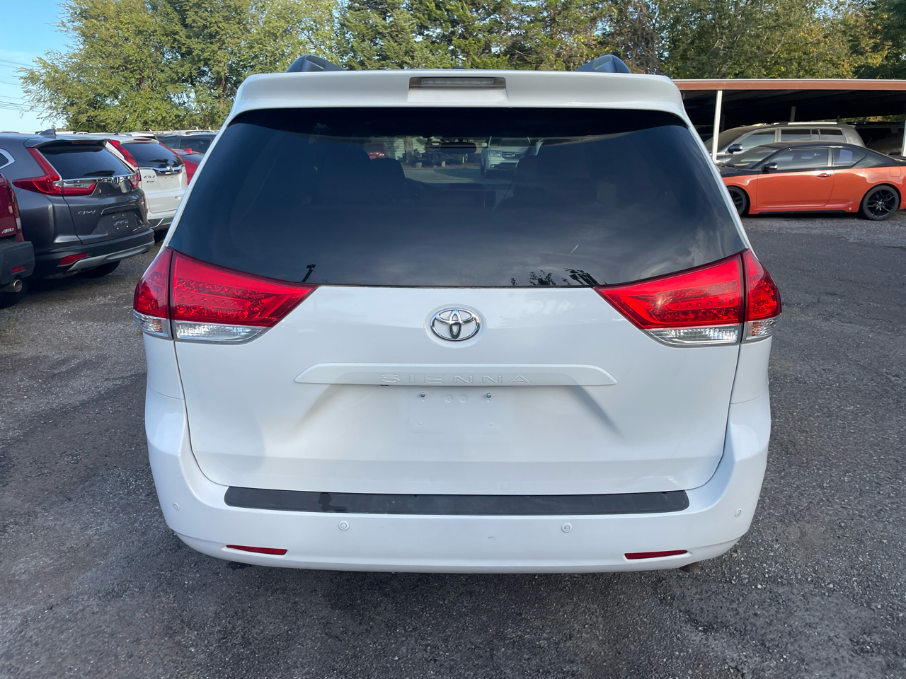 Toyota Sienna Limited AWD 7-Passenger V6 2013 Toyota Sienna Limited AWD 7-Passenger V6 2013