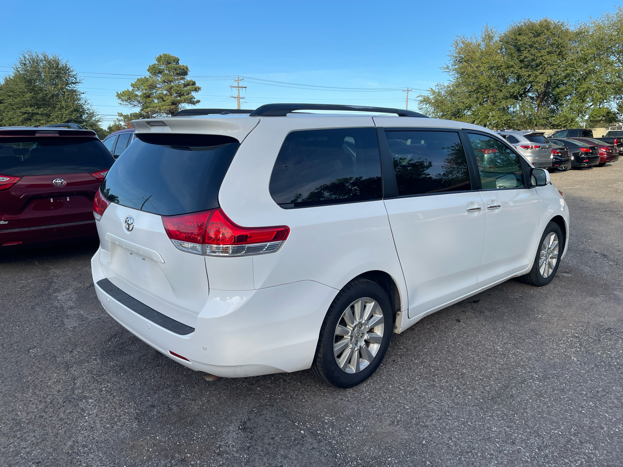 Toyota Sienna Limited AWD 7-Passenger V6 2013 Toyota Sienna Limited AWD 7-Passenger V6 2013