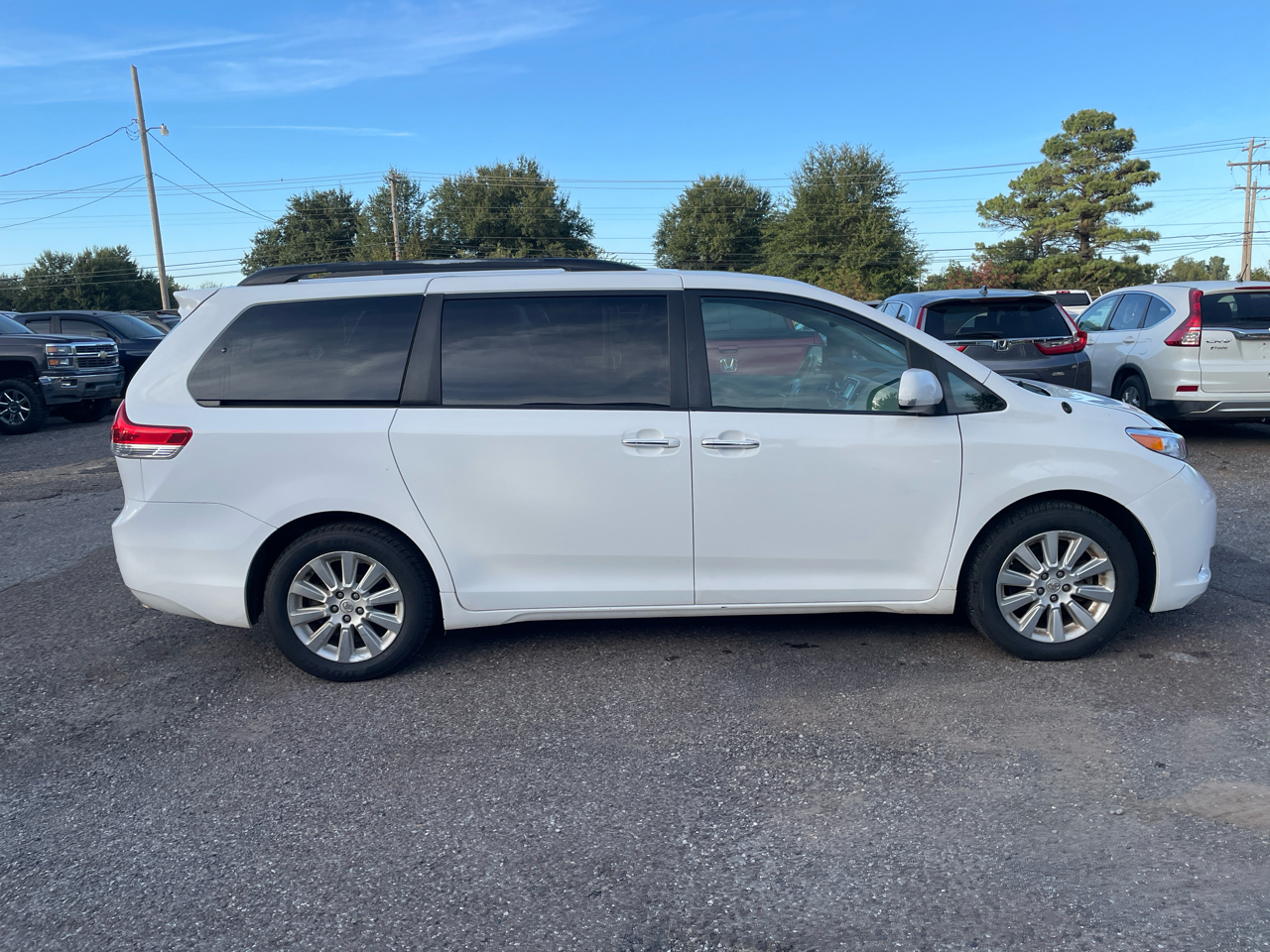 Toyota Sienna Limited AWD 7-Passenger V6 2013 Toyota Sienna Limited AWD 7-Passenger V6 2013