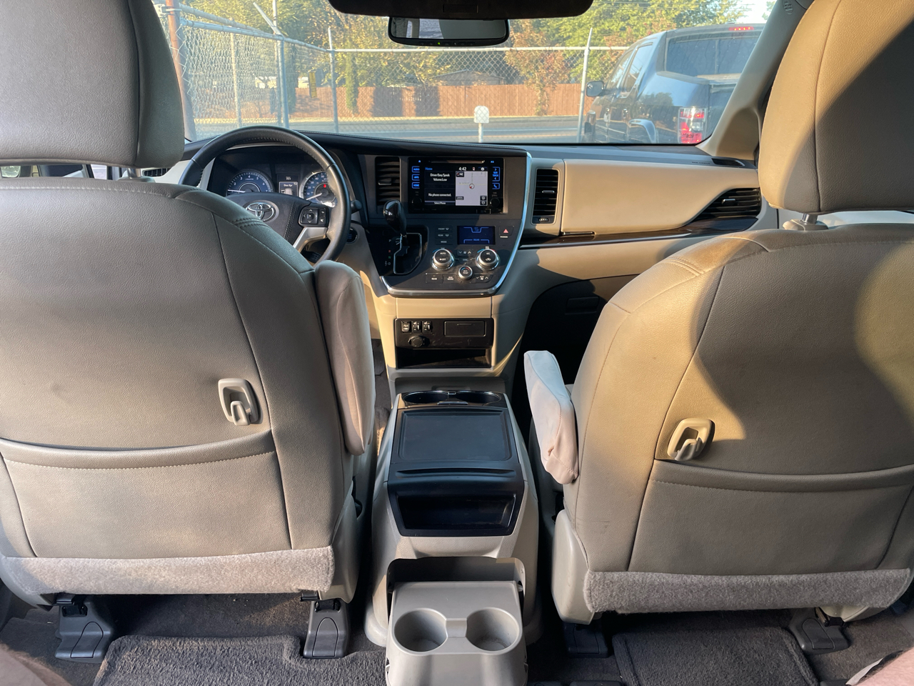 Toyota Sienna Limited Premium 7-Passenger 2017