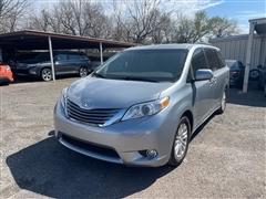 2016 Toyota Sienna 