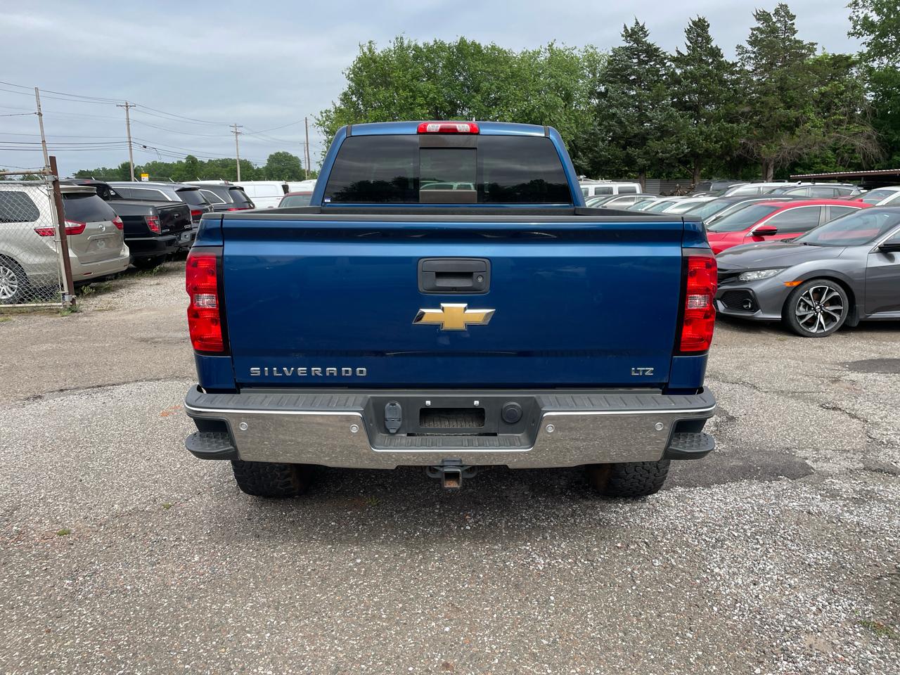 Chevrolet Silverado 1500 LTZ Crew Cab Long Box 4WD 2015