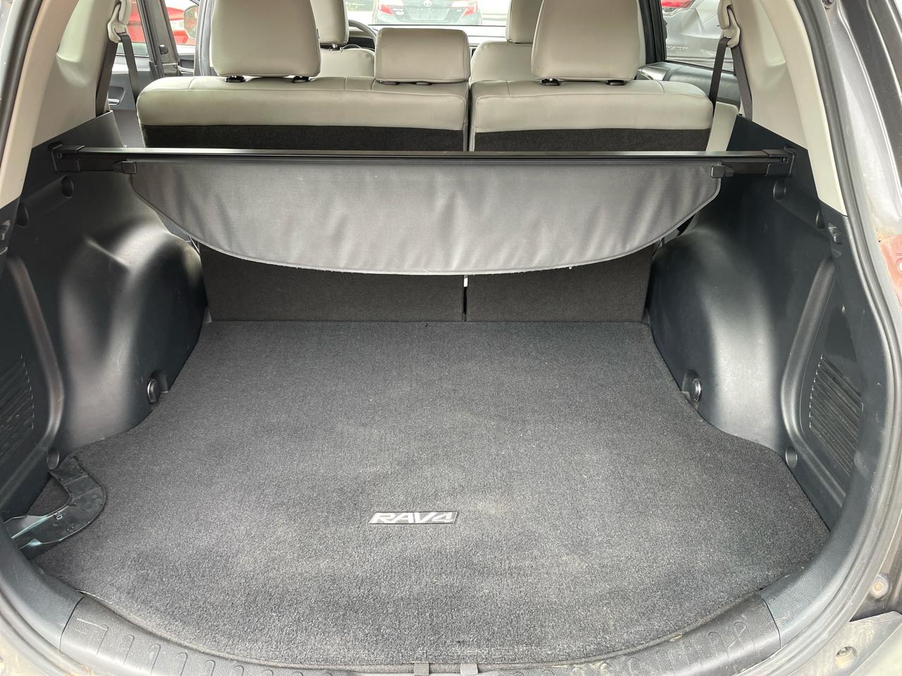 Toyota RAV4 XLE AWD 2015