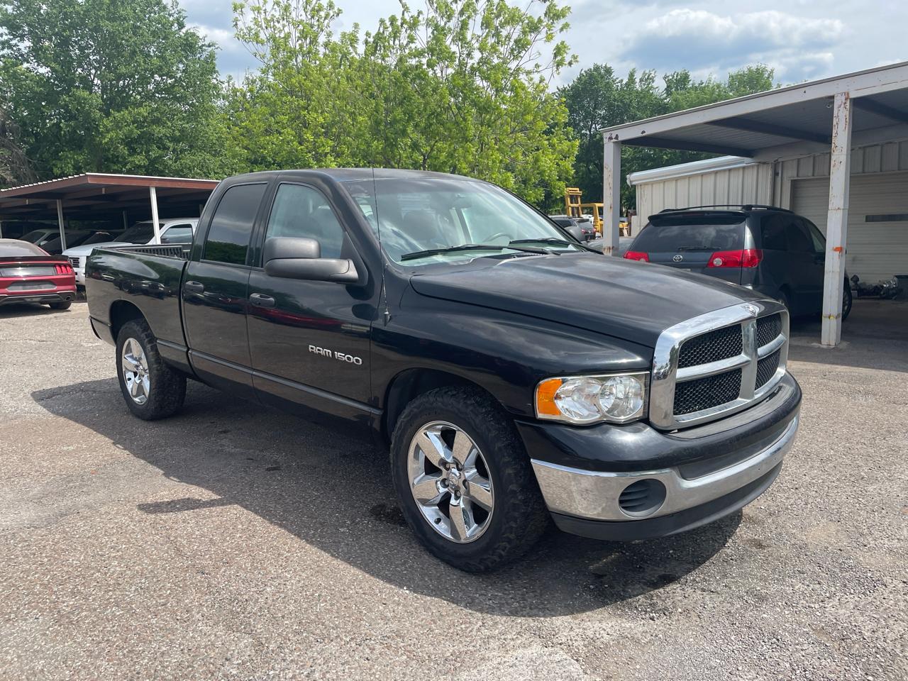 Dodge Ram 1500 ST Quad Cab 2WD 2004