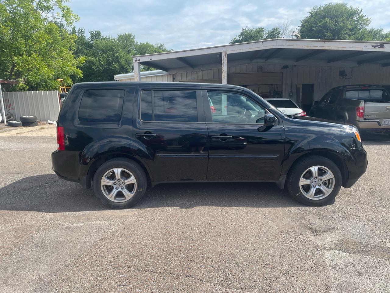 Honda Pilot EX-L 2WD 5-Spd AT with DVD 2014