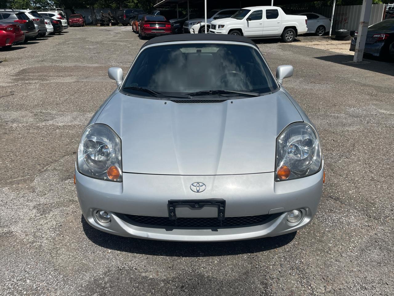 Toyota MR2 Spyder Convertible 2004