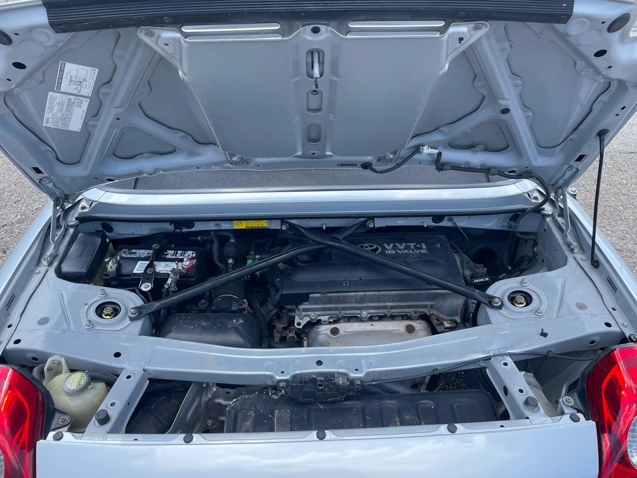Toyota MR2 Spyder Convertible 2004