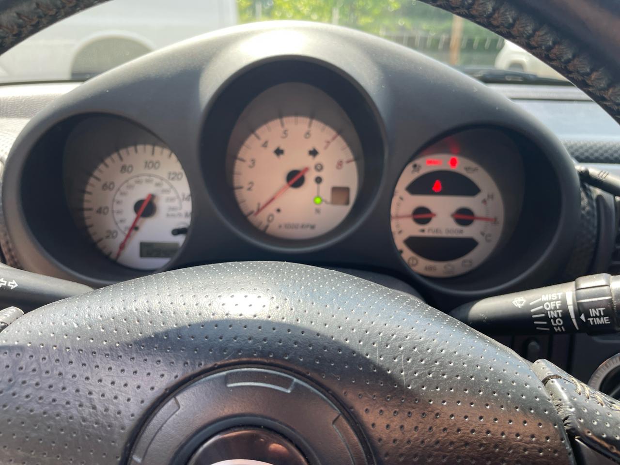 Toyota MR2 Spyder Convertible 2004