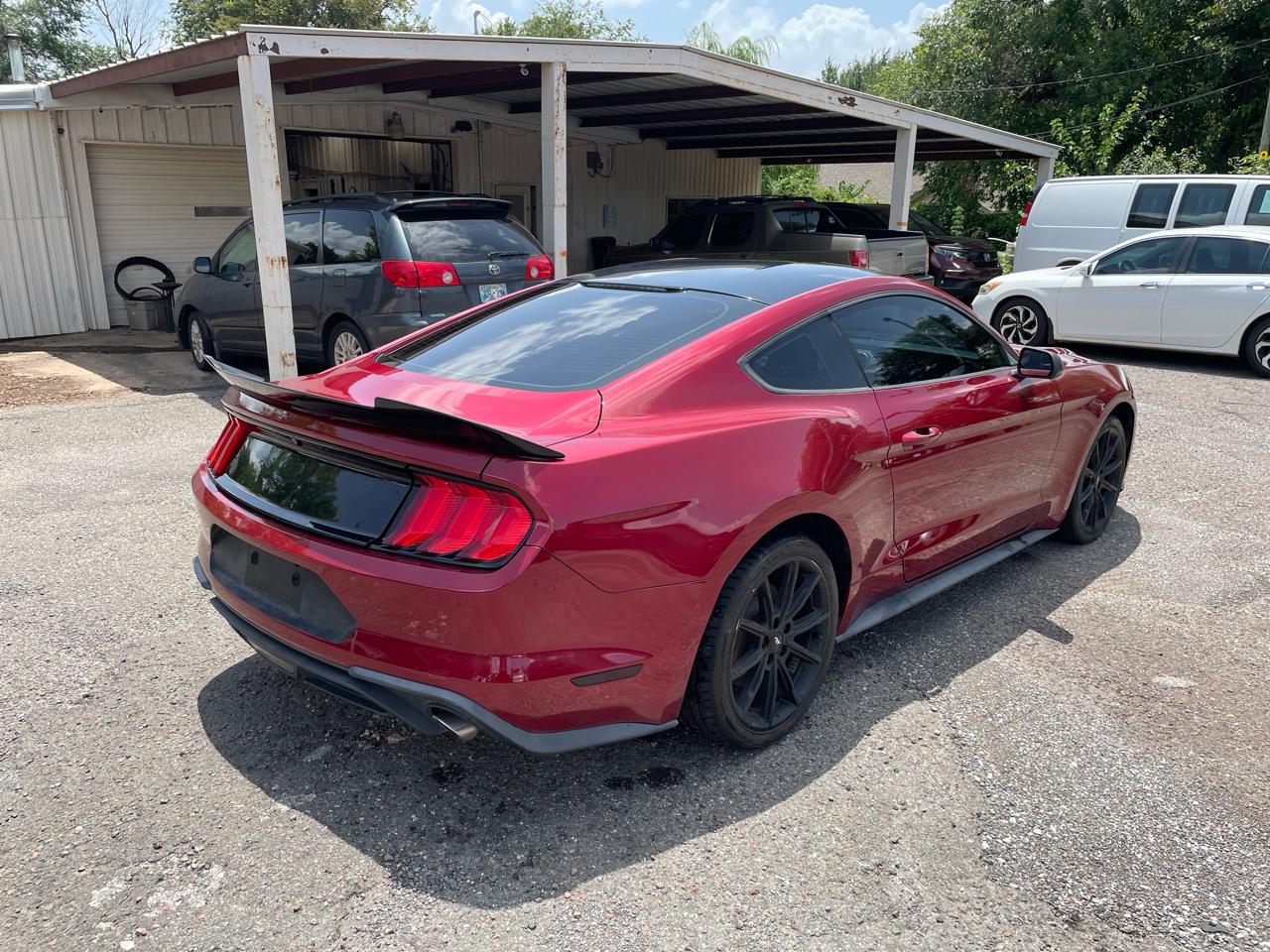 Ford Mustang EcoBoost Coupe 2018