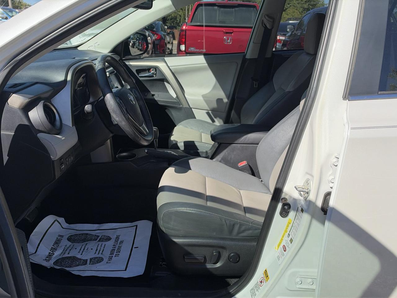 Toyota RAV4 Limited AWD 2013