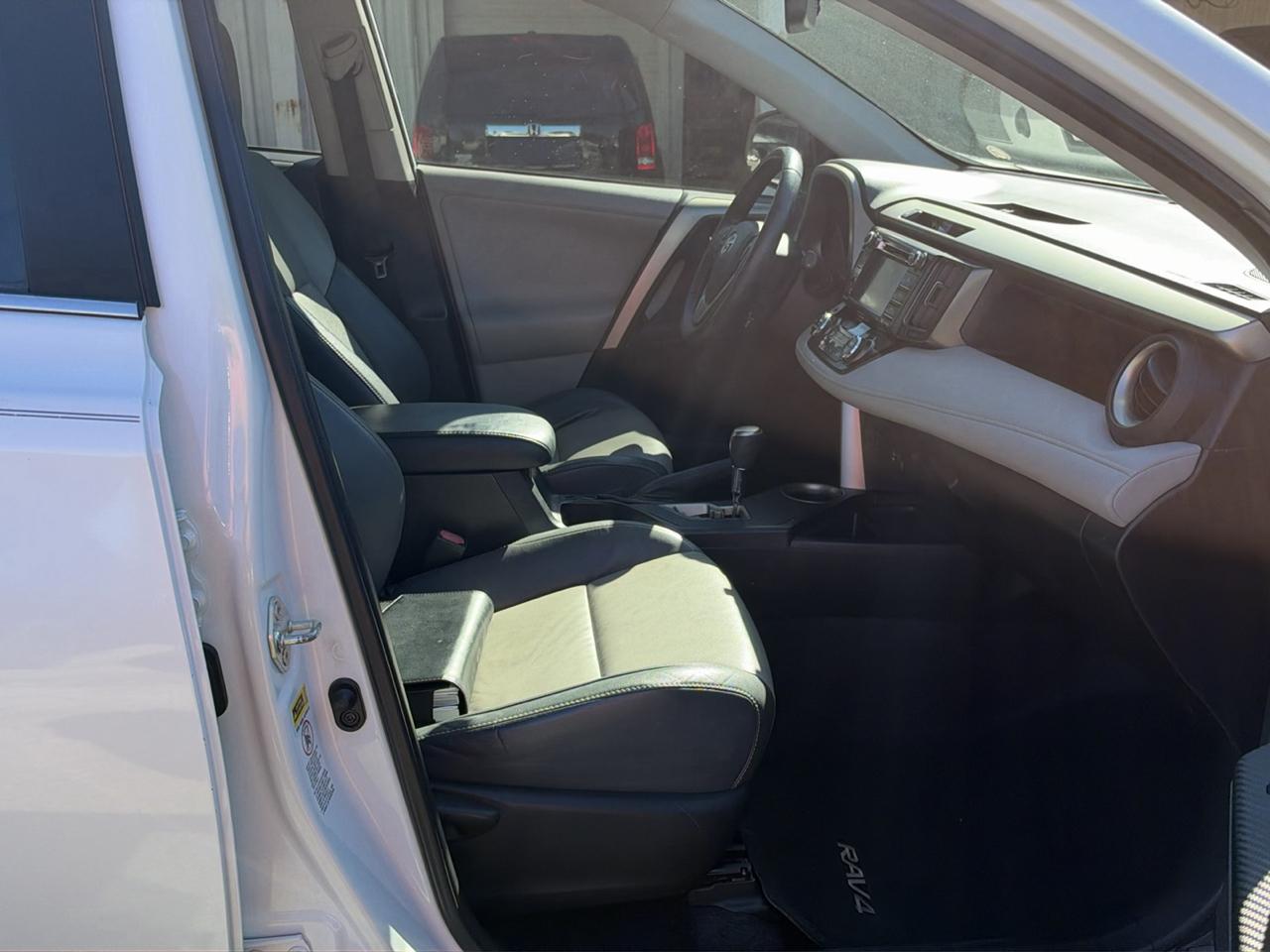 Toyota RAV4 Limited AWD 2013