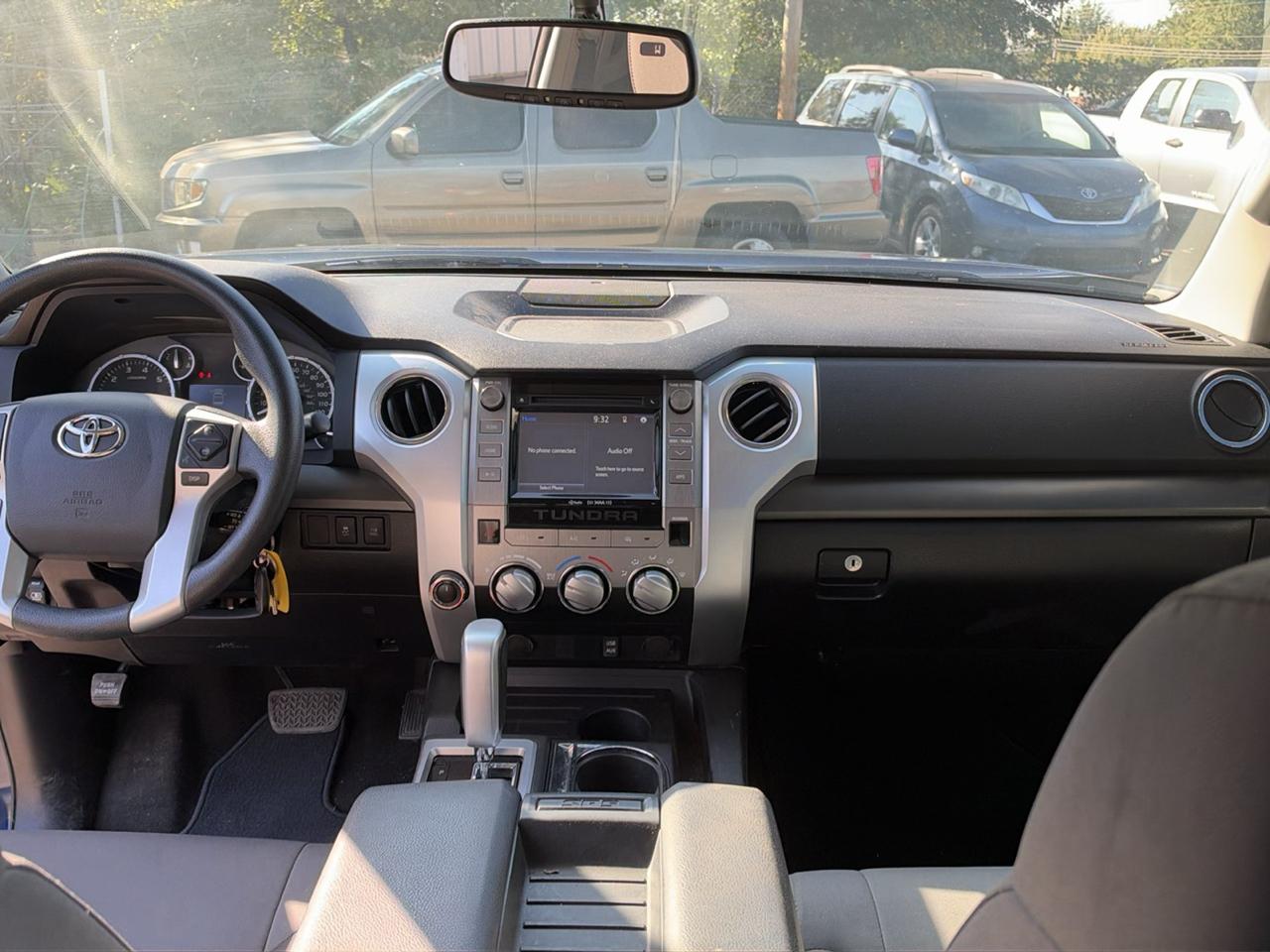 Toyota Tundra SR5 5.7L V8 FFV Double Cab 4WD 2014