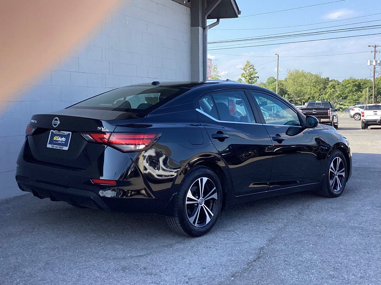 2023 Nissan Sentra SV photo 2