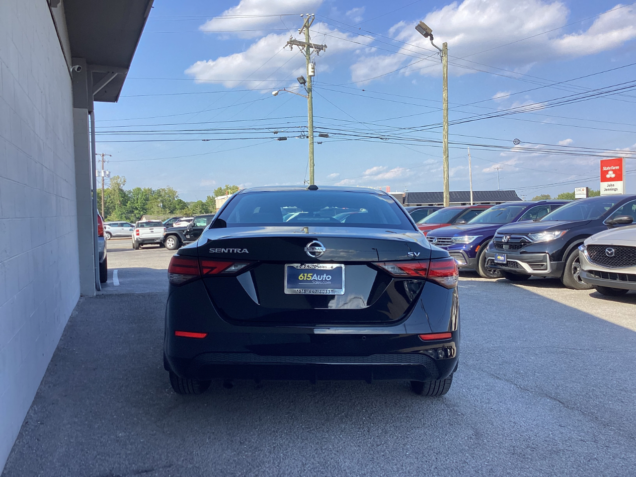 2023 Nissan Sentra SV photo 3